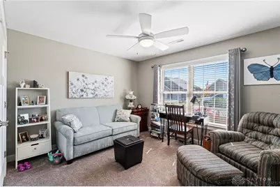 813 W Bentley Circle, Troy, OH 45373 - Photo 17