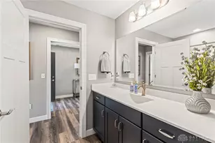 813 W Bentley Cir, Troy, OH 45373 - Photo 29