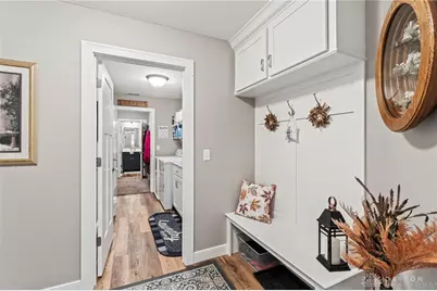 813 W Bentley Circle, Troy, OH 45373 - Photo 37