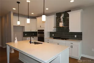 2905 Sky Crossing Dr, Beavercreek, OH 45434 - Photo 7