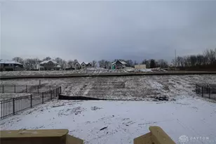 2915 Sky Crossing Dr, Beavercreek, OH 45434 - Photo 5