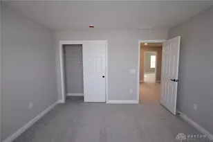 2896 Sky Crossing Dr, Beavercreek, OH 45434 - Photo 15