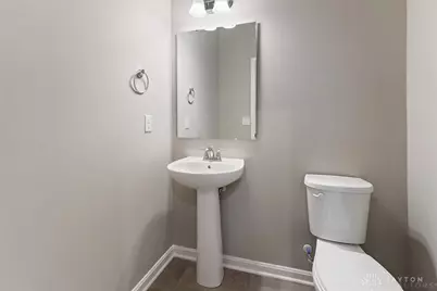 517 Iris Drive, Yellow Springs Vlg, OH 45387 - Photo 25