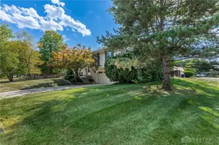 694 Springridge Pl, Centerville, OH 45458 - Photo 3