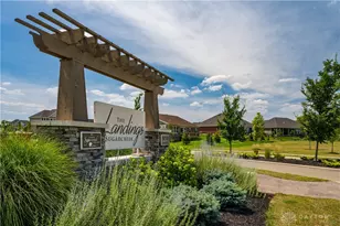 475 Pilot Point, Vandalia, OH 45377 - Photo 3