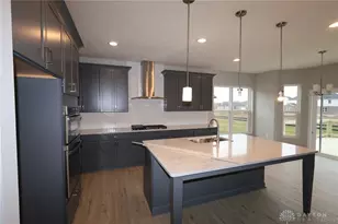 9041 Sorrento Pl, Dayton, OH 45458 - Photo 11