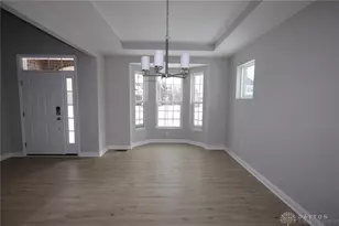 9041 Sorrento Pl, Dayton, OH 45458 - Photo 9