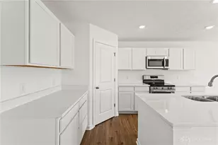 221 Scorcese St, Springfield, OH 45505 - Photo 9