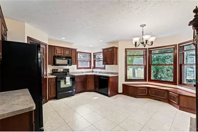 1479 Lantern Lane, Troy, OH 45373 - Photo 9