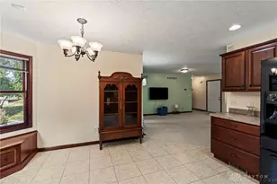 1479 Lantern Ln, Troy, OH 45373 - Photo 15