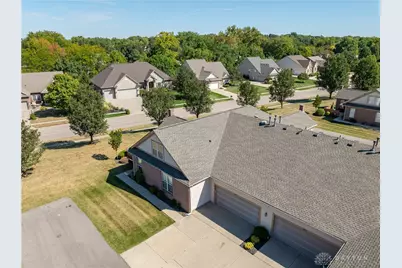 8823 Birkdale Hills Circle, Dayton, OH 45458 - Photo 35