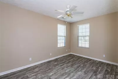 8823 Birkdale Hills Circle, Dayton, OH 45458 - Photo 25