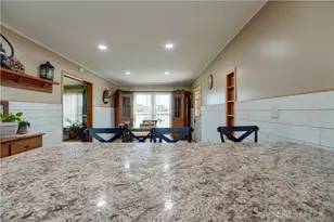 3828 Weaver Station Rd, Greenville, OH 45331 - Photo 13