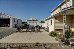 3828 Weaver Station Rd, Greenville, OH 45331 - Photo 3