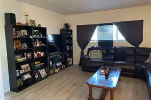 1112 Eagle Feather Cir, West Carrollton, OH 45449 - Photo 5