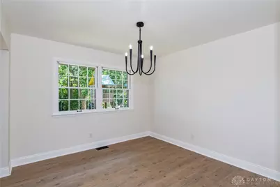 1558 Glendale Drive, Fairborn, OH 45324 - Photo 9