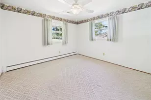 227 Hickory Dr, Greenville, OH 45331 - Photo 15