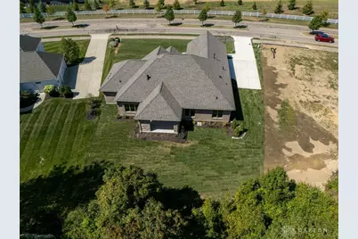 9882 Saddle Creek Trail, Centerville, OH 45458 - Photo 57