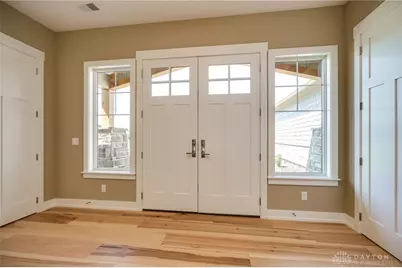 9882 Saddle Creek Trail, Centerville, OH 45458 - Photo 7