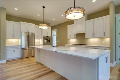 9882 Saddle Creek Trail, Centerville, OH 45458 - Photo 15