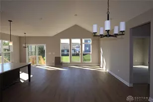 10098 Gully Pass Dr, Washington Twp, OH 45458 - Photo 15