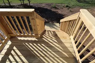 10098 Gully Pass Dr, Washington Twp, OH 45458 - Photo 7