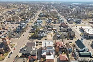 118 S Walnut St, Troy, OH 45373 - Photo 95