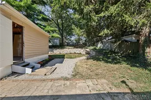 1513 Horlacher Ave, Dayton, OH 45420 - Photo 23