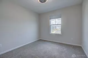 1221 Waterbury Dr, Franklin, OH 45005 - Photo 21