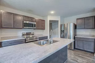 1221 Waterbury Dr, Franklin, OH 45005 - Photo 19