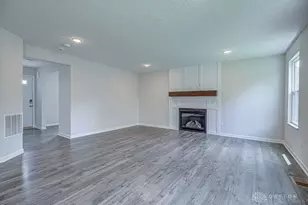 1221 Waterbury Dr, Franklin, OH 45005 - Photo 11