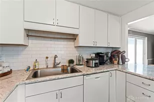 110 McCraw Dr, Englewood, OH 45322 - Photo 9