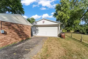 110 McCraw Dr, Englewood, OH 45322 - Photo 27