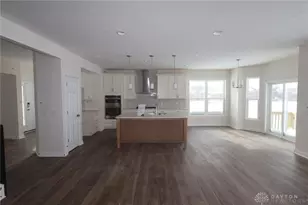 9229 Bottega South Dr, Dayton, OH 45458 - Photo 11