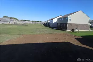 2006 Gln Vly Dr, Washington Twp, OH 45458 - Photo 3