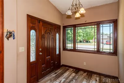 4863 Horseman Drive, Fairborn, OH 45324 - Photo 5