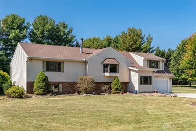 4863 Horseman Drive, Fairborn, OH 45324 - Photo 3