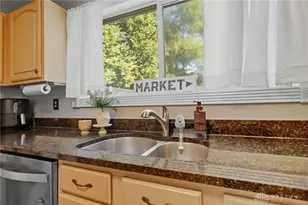 970 Forest Edge Ave, Springfield, OH 45503 - Photo 17