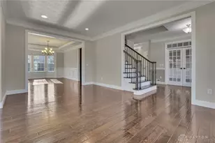 10500 Wallingsford Cir, Centerville, OH 45458 - Photo 13