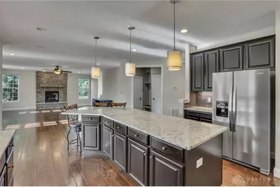 10500 Wallingsford Circle, Centerville, OH 45458 - Photo 19