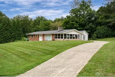 190 Oakridge Drive, Springfield, OH 45504 - Photo 7