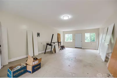 190 Oakridge Drive, Springfield, OH 45504 - Photo 9