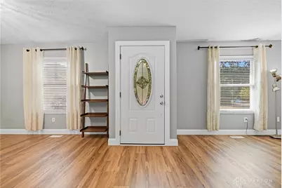 469 Farrell Road, Vandalia, OH 45377 - Photo 3