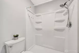 8472 McEwen Rd, Dayton, OH 45458 - Photo 25