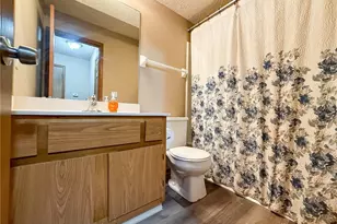 2744 Greystone Dr, Columbus, OH 43220 - Photo 5