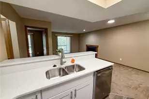 2744 Greystone Dr, Columbus, OH 43220 - Photo 13