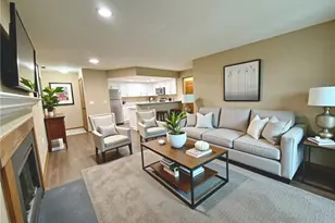 2744 Greystone Dr, Columbus, OH 43220 - Photo 3