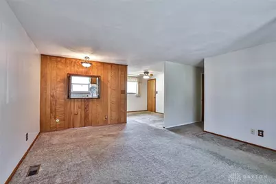 210 Zimmerman Street, New Carlisle, OH 45344 - Photo 7