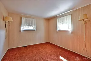 210 Zimmerman St, New Carlisle, OH 45344 - Photo 17