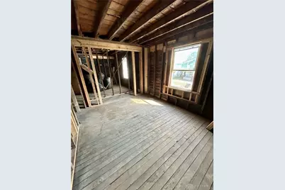 817 Faulkner Avenue, Dayton, OH 45402 - Photo 5